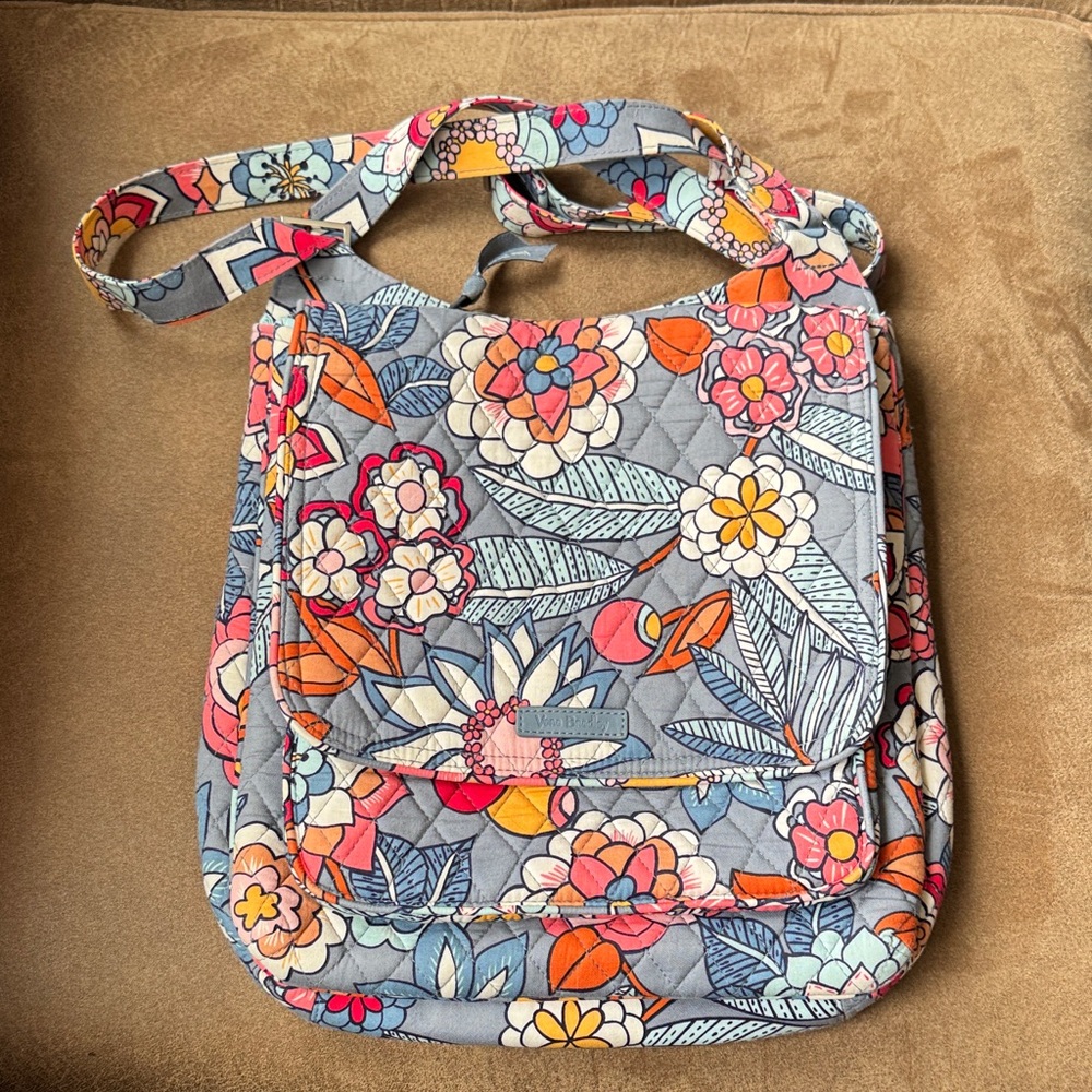 Cross body purse
